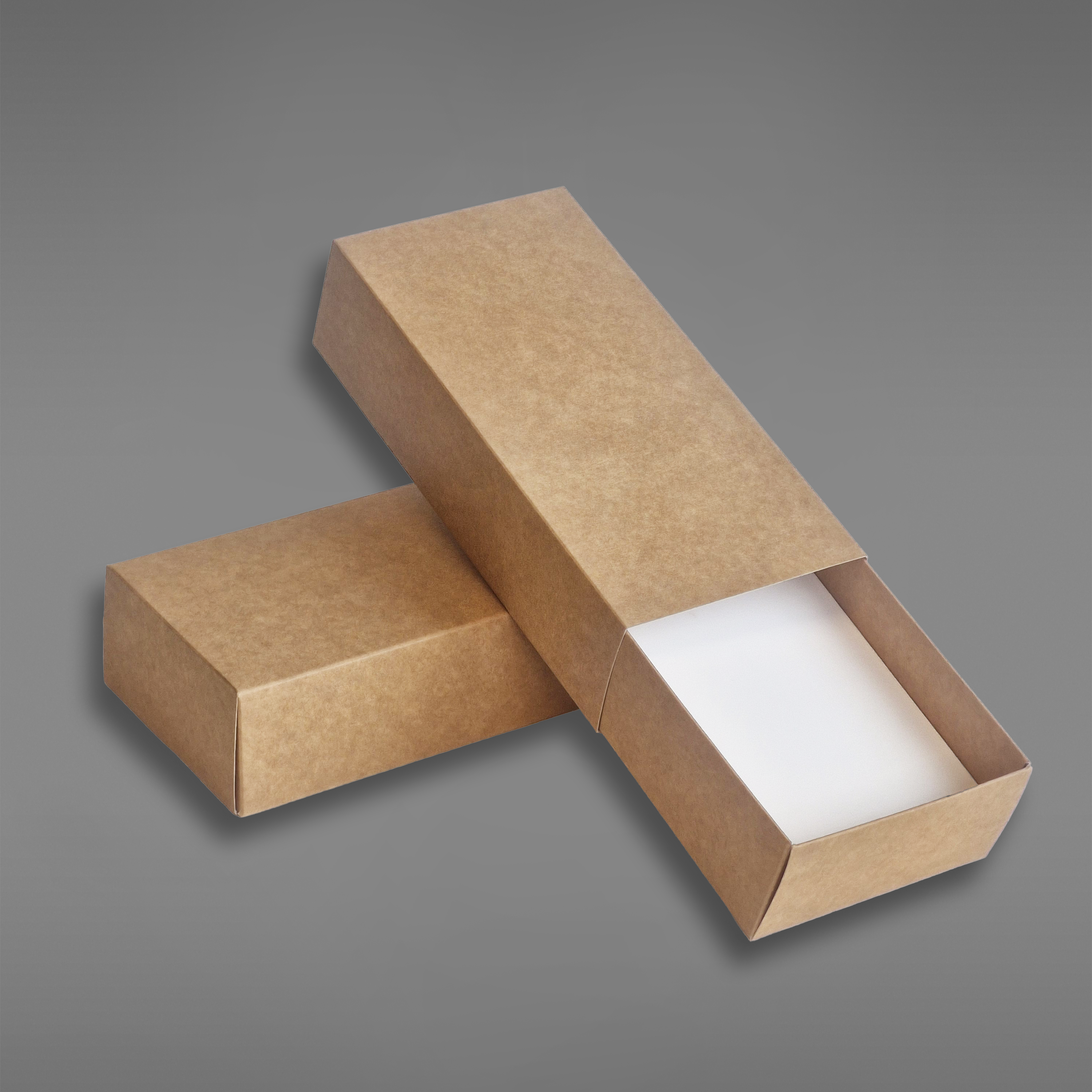 Dobbel makroneske uten vindu med innlegg brun