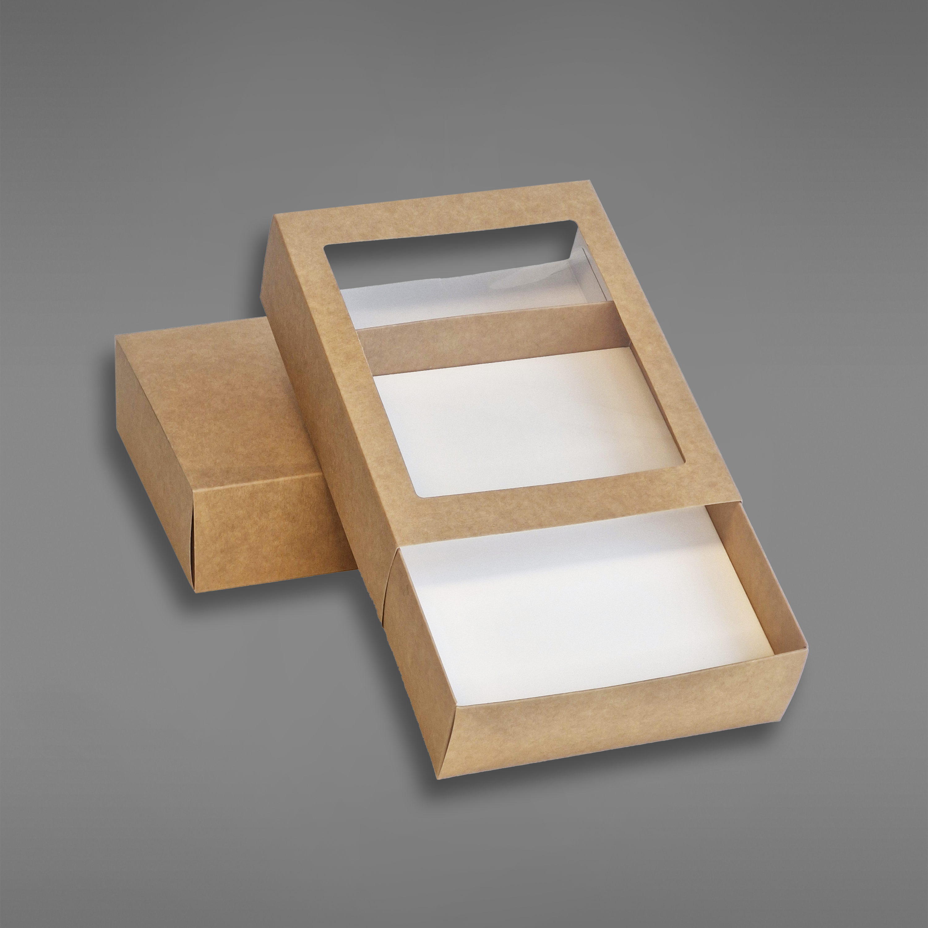 trippel makroneske med vindu og skjult bunn brun